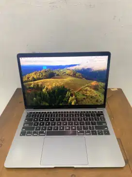 MacBook Air Retina (13 inch 2018 Core i5 16/512 gb)