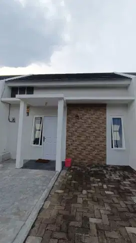 Rumah kontrak puncak anomsari