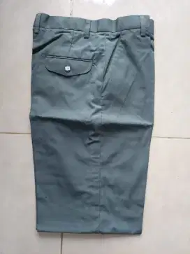 Celana panjang seragam nas sma