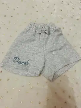 Preloved celana bayi perempuan