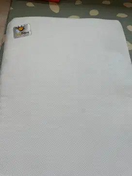 Babybee latex mattress (kasur latex)