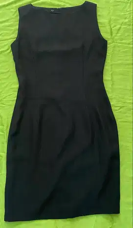 BASIC BLACK DRESS - NUNA BY TARUNA K KUSMAYADI – SIZE S – PRELOVED