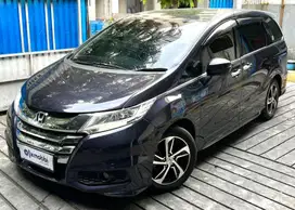 HONDA ODYSSEY 2.4 PRESTIGE BENSIN MATIC 2014