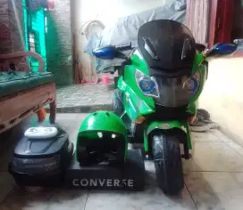 mainan motor aki anak merk samurai