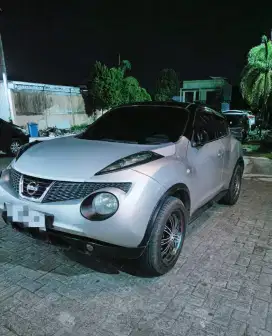 Nissan Juke 2012 Silver Matic