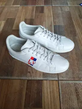 Louis Vuitton Luxembourg logo sneakers