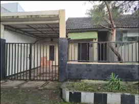 Jual rumah di wonoayu sidoarjo SHM murah wilayah keramaian