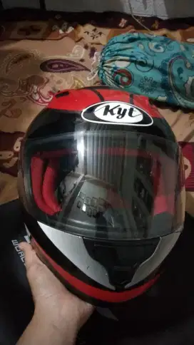 Helm KYT full face