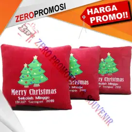 Pilihan Tepat Souvenir Natal Bantal Kotak Cantik dan Personal