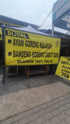 Cari karyawan pria  untuk rumah makan