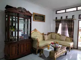 Dijual Rumah bagus di Cibiru