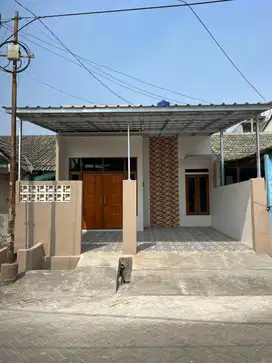 Dijual Rumah  Bagus.di Taman Harapan Baru  Bekas