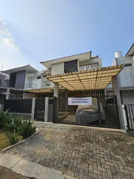 Dijual Rumah Moderm minimalis dengan view Danau di Citragran Cibubur