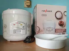 Rice Cooker Advance A-12 Kapasitas 1,2 liter