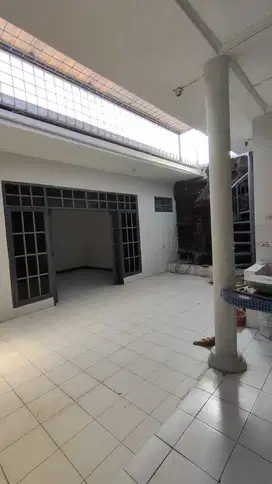 Dijual Rumah murah di Taman Kopo Indah 1