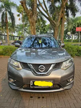 Nissan Xtrail 2.5cc AT Tipe tertinggi