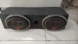 speaker berikut box