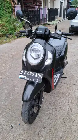 Scoopy SPORTY SIAP PAKAI