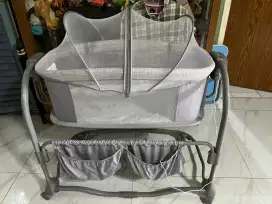 Box bayi Cocolatte box Auto Sway side Bed