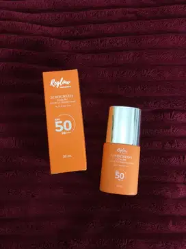 Reglow Sunscreen Luxury Glow Up Protection