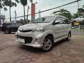 Toyota Avanza 1.5 Veloz Bensin-AT 2013 Silver /