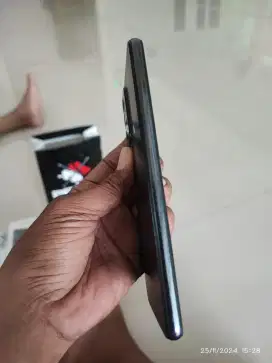 Samsung A52 like new