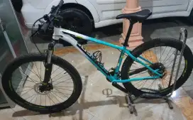 Polygon Xtrada 5 LE size S