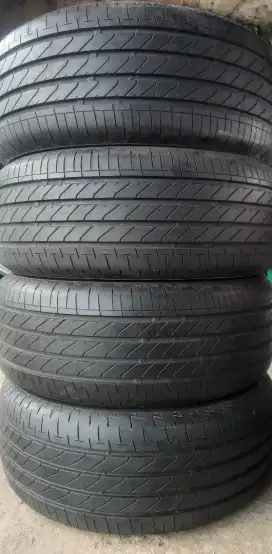 Ban bridgestone T005 A ukuran 225/55/16