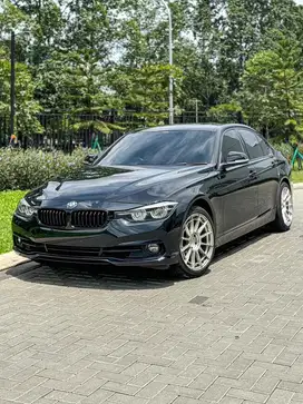 BMW 320i 2019 Shadow Edition Last edition LCI TERMURAH BU