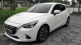 Mazda 2 R Matic 2015 Istimewa