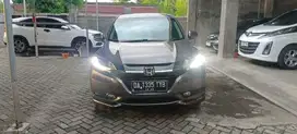 HRV 1.8 PRESTIGE 2015 ABU ABU