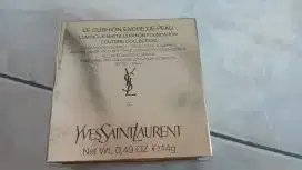 YSL Le Cushion Encre de Peau Matte Cushion Foundation