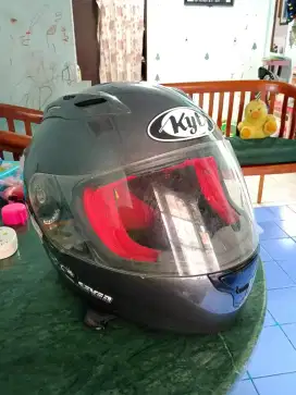Helm KYT RC Seven