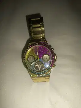 Guess watch gold