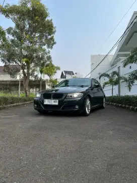 Bmw e90 320i idrive Lci automatic