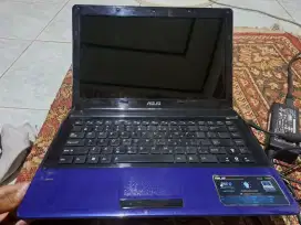 Jual cepat lapotop ASUS Intel Core i3, RAM 4GB, HDD 500GB, AMD Radeon