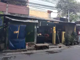 Dijual rumah strategis pinggir jln cocok untuk usaha di menteng atas
