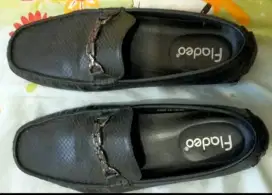 Sepatu Fladeo uk 41 hitam