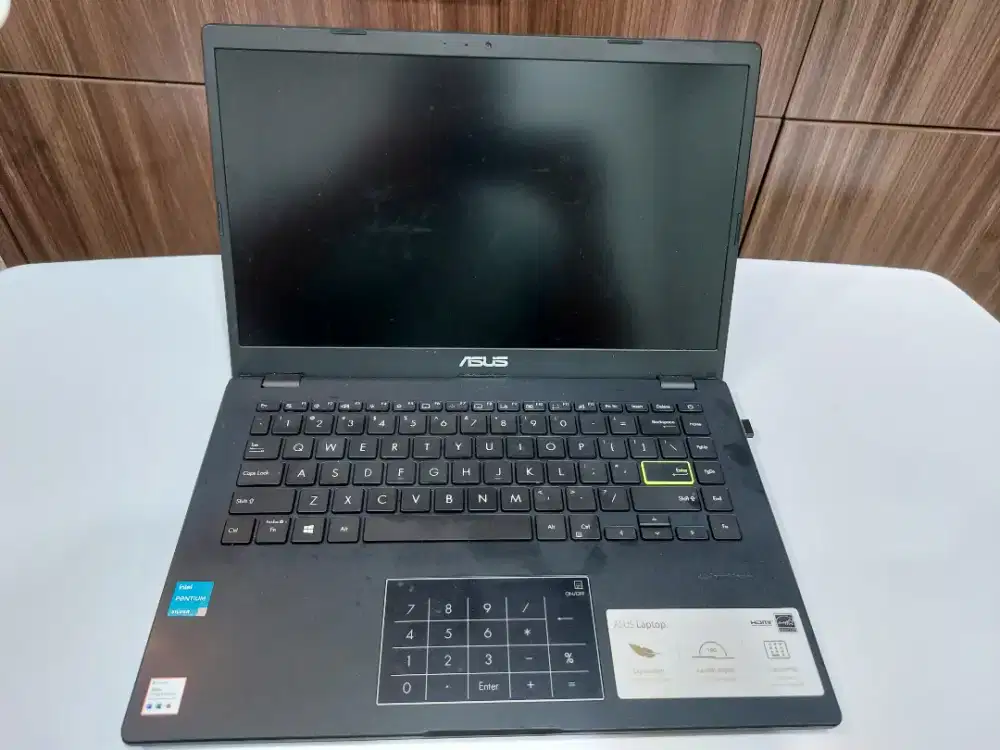 Laptop ASUS E410KAO