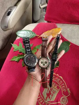 Di jual jam yg minat pilih aja no minus wa dan hp