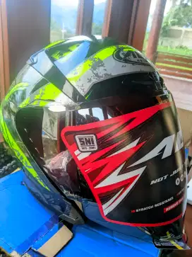 Helm alv ultron pro / cari bt apa tt