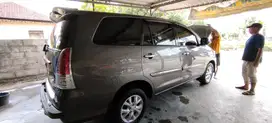 Toyota Kijang Innova 2010 Diesel