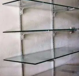 Obral penyangga bracket kaca display pajangan .