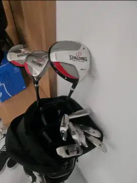 Golf set spalding jual cepat ga dipake