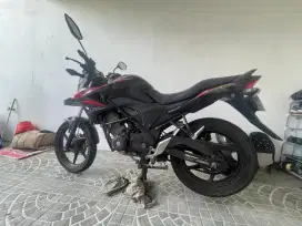 JUAL CB 150 R STREETFIRE 2014 MULUS