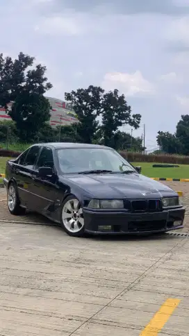 FS BMW E36 323i AT Tahun 1997