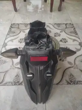 Spakbor / slebor belakang yamaha vixion