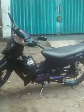 Suzuki smesh 2005 lengkap stnk bpkb