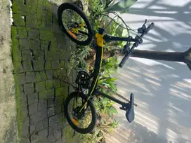 Sepeda lipat bike to work element z9