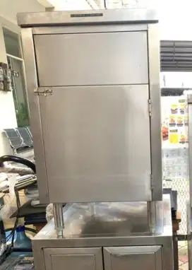 Kabinet Stainless Dustbin Storage / Kabinet Dustbin Kitchen Resto